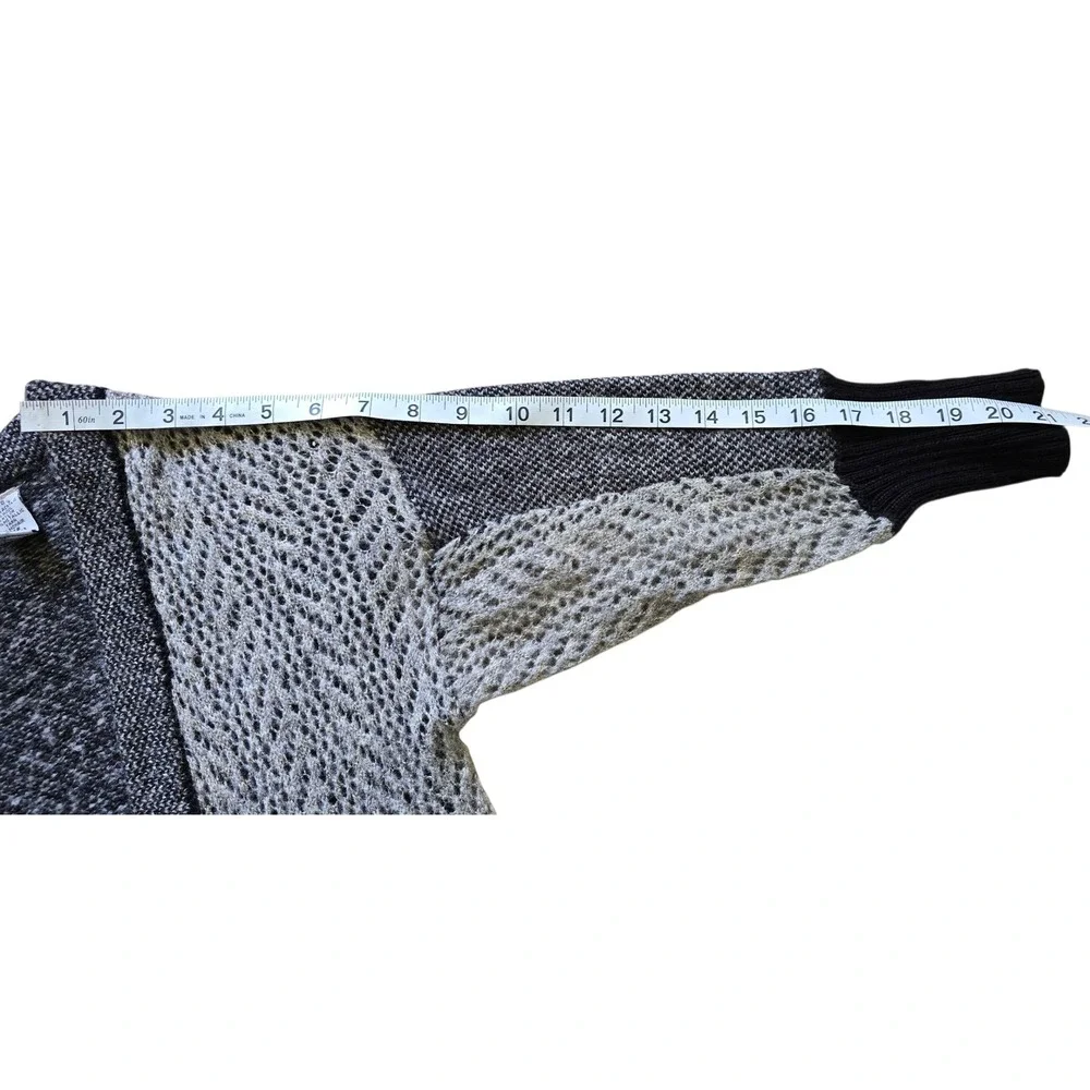 Bke Women's Cardigan Sweater Knit Three Quarter Sleeve Button Front Gray Sz S‎